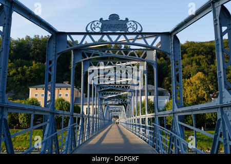 Mozartsteg Brücke über die Salzach, Salzburg, Austria, Europe, PublicGround Stockfoto