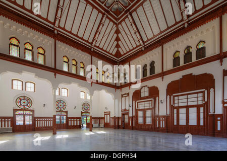 Historischen Wartesaal im Bahnhof Sirkeci, Endstation des Orient-Express, Istanbul, Türkei, Europa, Istanbul Stockfoto