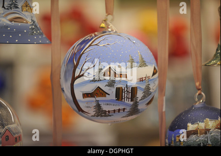 Weihnachts-Dekoration am Weihnachtsmarkt Stockfoto