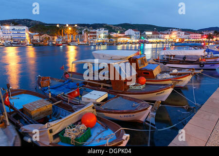 Fischerei-Hafen, Foca, Foça, İzmir Provinz, Ägäis, Türkei Stockfoto
