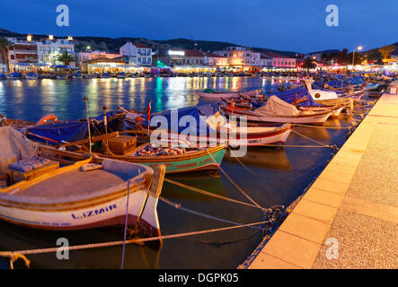 Fischerei-Hafen, Foca, Foça, İzmir Provinz, Ägäis, Türkei Stockfoto