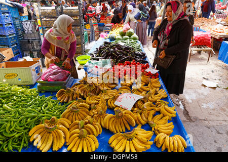 Obst und Gemüse Stand, wöchentliche Landwirt vermarkten, Muğla, Provinz Muğla, Ägäis, Türkei Stockfoto