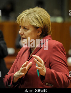 Brüssel, Bxl, Belgien. 24. Oktober 2013. Bundeskanzlerin Angela Merkel zu Beginn der EU-Gipfel in Brüssel am 24.10.2013 von Wiktor Dabkowski Credit: Wiktor Dabkowski/ZUMAPRESS.com/Alamy Live News Stockfoto