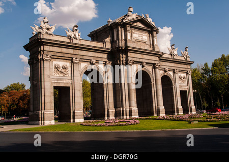 Puerta de Alcalá, Plaza De La Independencia, Madrid, España Stockfoto