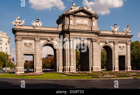 Puerta de Alcalá, Plaza De La Independencia, Madrid, España Stockfoto