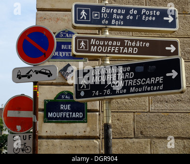 Schild, Rue Mouffetard, Paris, Frankreich Stockfoto