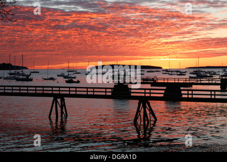 Götterdämmerung, Southwest Harbor, Maine Stockfoto
