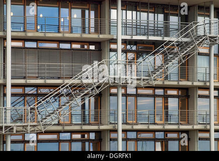 Treppenhaus, Fassade der Bibliothek des Instituts für Weltwirtschaft, Kiel, schleswig-holstein Stockfoto