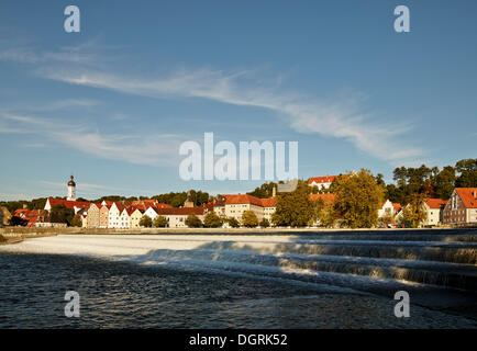 Lechwehr Wehr vor der Altstadt, Landsberg bin Lech, Bayern Stockfoto