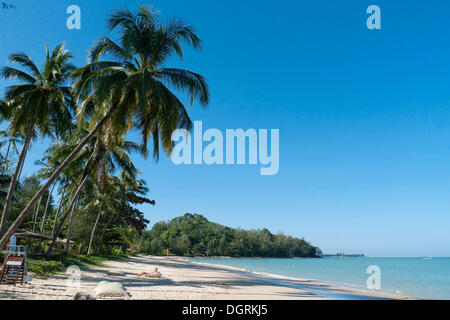 Sandstrand vor dem Hotel Le Meridien Khao Lak Beach und Spa Resort, Khao Lak, Thailand, Asien Stockfoto