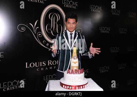 Hong Kong, China. 23. Oktober 2013. Schauspieler Aaron Kwok besucht die feierliche Eröffnung des Le Dome de Cristal in Hong Kong, China auf Mittwoch, 23. Oktober 2013. © TopPhoto/Alamy Live-Nachrichten Stockfoto