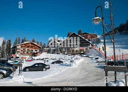 Sporthotel Lamark, Hotel Cafe Almhof im Skigebiet Hochfügen, Zillertal, Austria, Europe Stockfoto