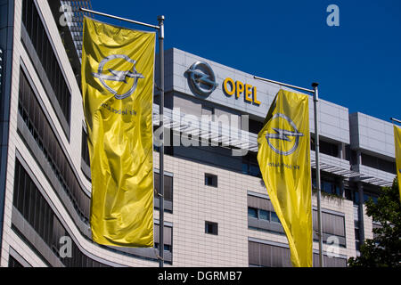 Adam Opel Haus, Sitz der Adam Opel AG, Rüsselsheim, Hessen, PublicGround Stockfoto