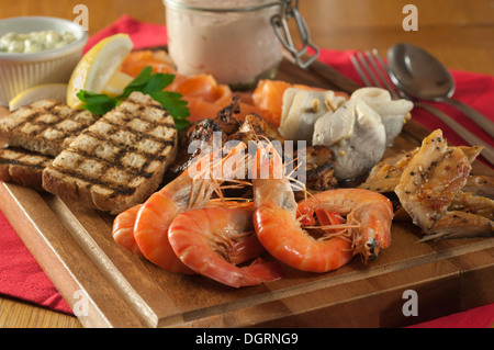 Gemeinsame Platte mit Meeresfrüchten. Stockfoto