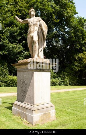 Statue im Park das Königliche Museum für Zentralafrika, Tervuren, Belgien, Europa Stockfoto