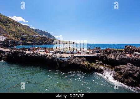 Meerwasser-Swimmingpool in der Lava, Garachico, Teneriffa, Kanarische Inseln, Spanien Stockfoto