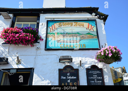 14. Jahrhundert Sloop Inn, Rückseite Lane, St. Ives, Cornwall, England, Vereinigtes Königreich Stockfoto