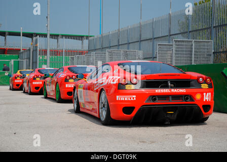 Ferrari Autos, Ferrari Challenge auf dem Misano World Circuit, Italien, Europe Stockfoto