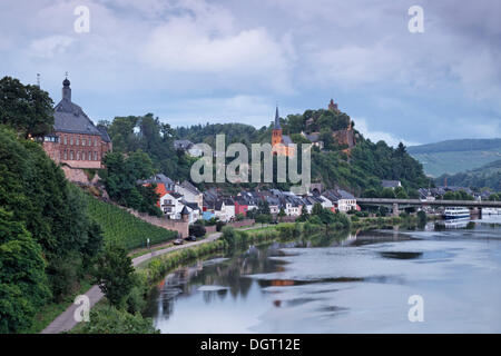 Die Saar in der Nähe von Saarburg, Rheinland-Pfalz Stockfoto