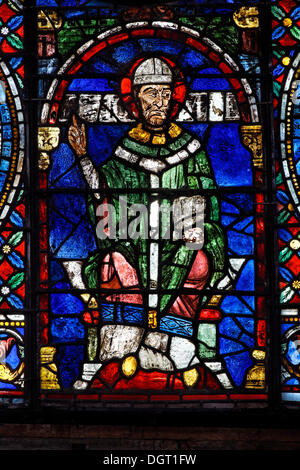 Glasfenster im Chor mit Thomas Becket, die Kathedrale von Canterbury, Südostengland, administrative Grafschaft Kent Stockfoto