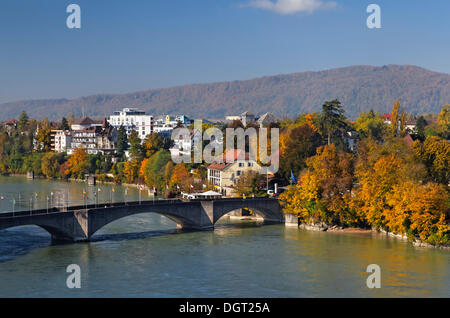 Blick vom Turm des Rathauses Rheinfelden - AG, auf der Suche nach Westen über den Dächern von Rheinfelden - AG gegenüber der Stockfoto