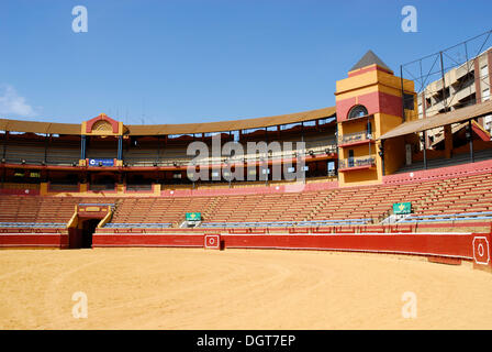 Stierkampfarena Plaza de Toros La Merced in Huelva, Costa De La Luz, Huelva, Andalusien, Andalusien, Spanien, Europa Stockfoto