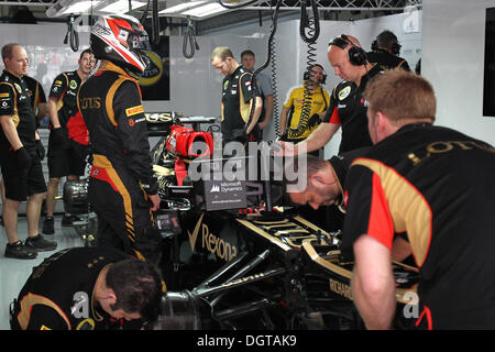 Großraum Noida, Indien. 25. Oktober 2013. Kimi Räikkönen (FIN), Lotus F1 Team - Formel 1-Weltmeisterschaft 2013 - Runde 16 indischen Grand Prix in Buddh International Circuit, Großraum Noida, Indien. Bildnachweis: Dpa picture Alliance/Alamy Live News Stockfoto