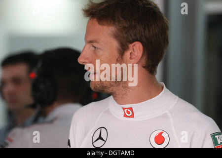 Großraum Noida, Indien. 25. Oktober 2013. Jenson Button (GBR), Vodafone McLaren Mercedes - Formel 1-Weltmeisterschaft 2013 - Runde 16 indischen Grand Prix in Buddh International Circuit, Großraum Noida, Indien. Bildnachweis: Dpa picture Alliance/Alamy Live News Stockfoto