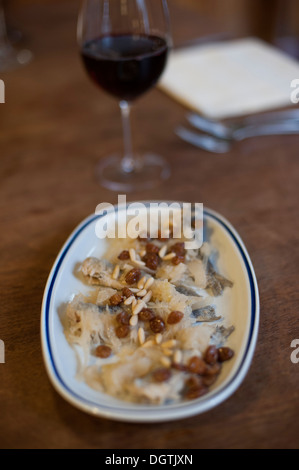 Sardine in Saor, Venedig, Italien. Stockfoto
