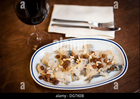 Sardine in Saor, Venedig, Italien. Stockfoto