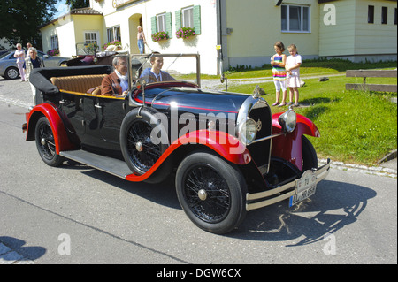 Oldtimer Auto Hotchkiss öffnen Torer Stockfoto