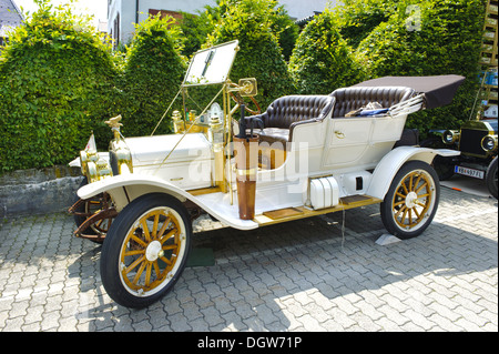 Oldtimer Auto weiß GA Stockfoto