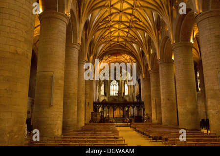 Abtei von Tewkesbury, Gloucestershire, eine ehemalige Benediktinerabtei. Schönes Beispiel der normannischen Architektur. Stockfoto