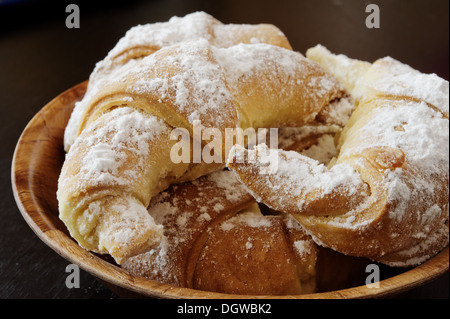 Süßes Gebäck mit Marmelade