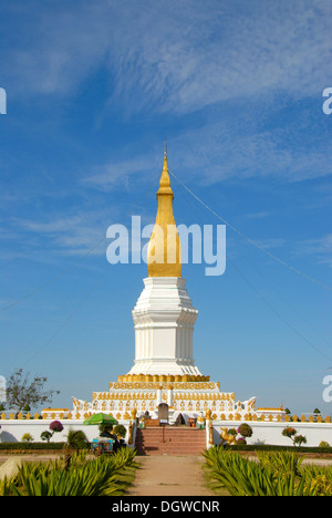 Theravada-Buddhismus, dass Sikhottabong goldene Stupa, Thakek, Khammuan Provinz Khammuan, Laos, Südostasien, Asien Stockfoto