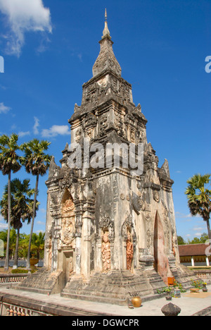 Theravada-Buddhismus, alte kunstvolle Tempel, dass Ing hängen Stupa, in Savannakhet, Laos, Südostasien, Asien Stockfoto