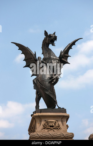 Drachen in der Fleet Street, Temple Bar, Royal Courts of Justice, London, England, Vereinigtes Königreich, Europa Stockfoto