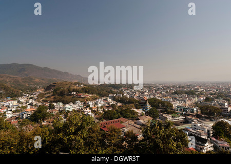 Tachilek, Blick vom Doi Wao Tempel in Mae Sai, Grenzübergang nach Myanmar, Golden Triangle, in Nord-Thailand Stockfoto