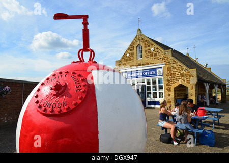 Wells Hafenbüro am Harbourfront, Wells-Next-the-Sea, Norfolk, England, Vereinigtes Königreich Stockfoto