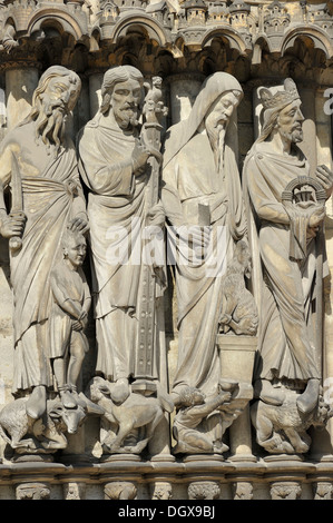 Portal der Kathedrale Notre-Dame von Reims, Hochgotik, 12. Jahrhundert, Reims, Département Marne Figuren Stockfoto