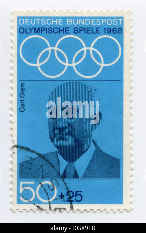 Deutschland-Briefmarke Darstellung Carl Diem, der Hauptorganisator der Olympischen Sommerspiele 1936 Stockfoto