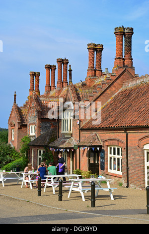 Rose Garden Cafe, Hauptstraße, Holkham, Norfolk, England, Vereinigtes Königreich Stockfoto