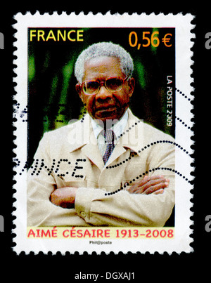 Frankreich-Briefmarke mit Aimé Césaire, Francophone Dichter, Autor und Politiker aus Martinique Stockfoto