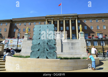 "Atem" Skulptur von Norwich City Hall, St. Peters Street, Norwich, Norfolk, England, Vereinigtes Königreich Stockfoto