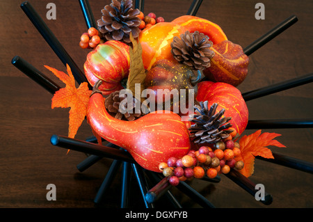 Stillleben mit Tischplatte Ornament im Herbst Ernte-Thema Stockfoto