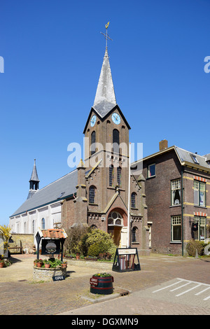 Römisch-katholische Kirche im Dorf Zentrum, Oudeschild, Texel, West Ostfriesischen Inseln, Provinz Nord-Holland, Niederlande Stockfoto