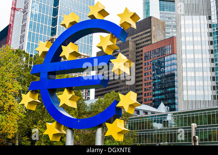 Euro-Zeichen in Frankfurt am Main, Deutschland. Stockfoto