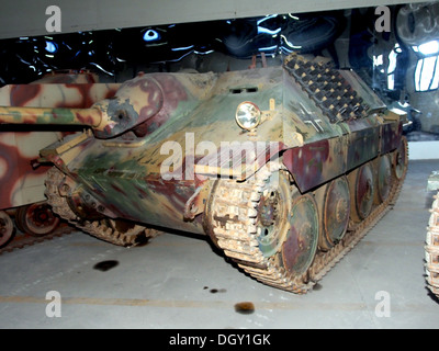 SdKfz 138-2 Jagdpanzer 38(t) Hetzer im Tank Museum, Saumur, Frankreich, Bild-2 Stockfoto