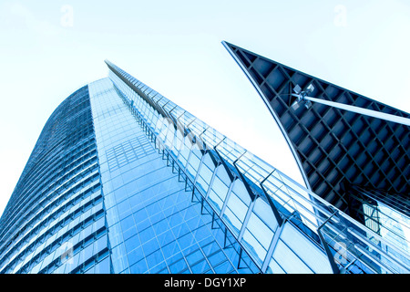 Glasfassade des Post Tower, Sitz der Deutschen Post AG, DHL und Postbank, Bonn, Rheinland, Nordrhein-Westfalen Stockfoto