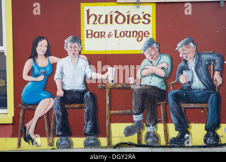 Huidi Bar und Lounge, Wandmalerei in einem Pub, Ruthmullan, County Donegal, Irland, Europa Stockfoto